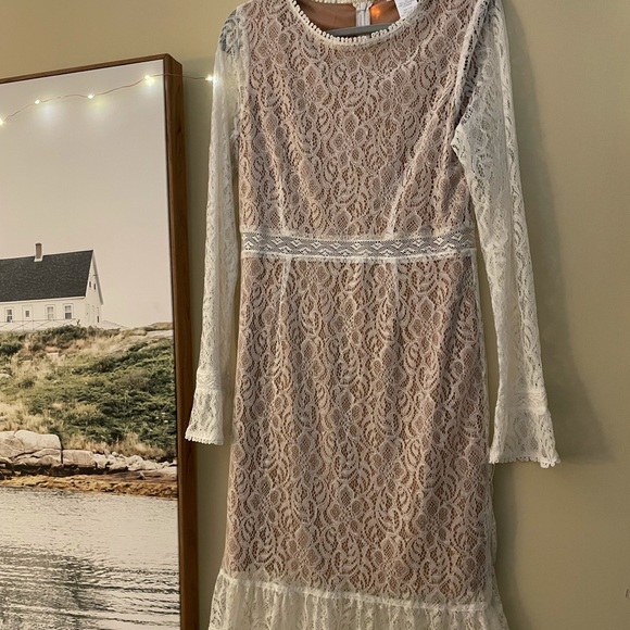 K. Jordan Dresses & Skirts - K. Jordan Long-sleeved White Lace Mini Dress